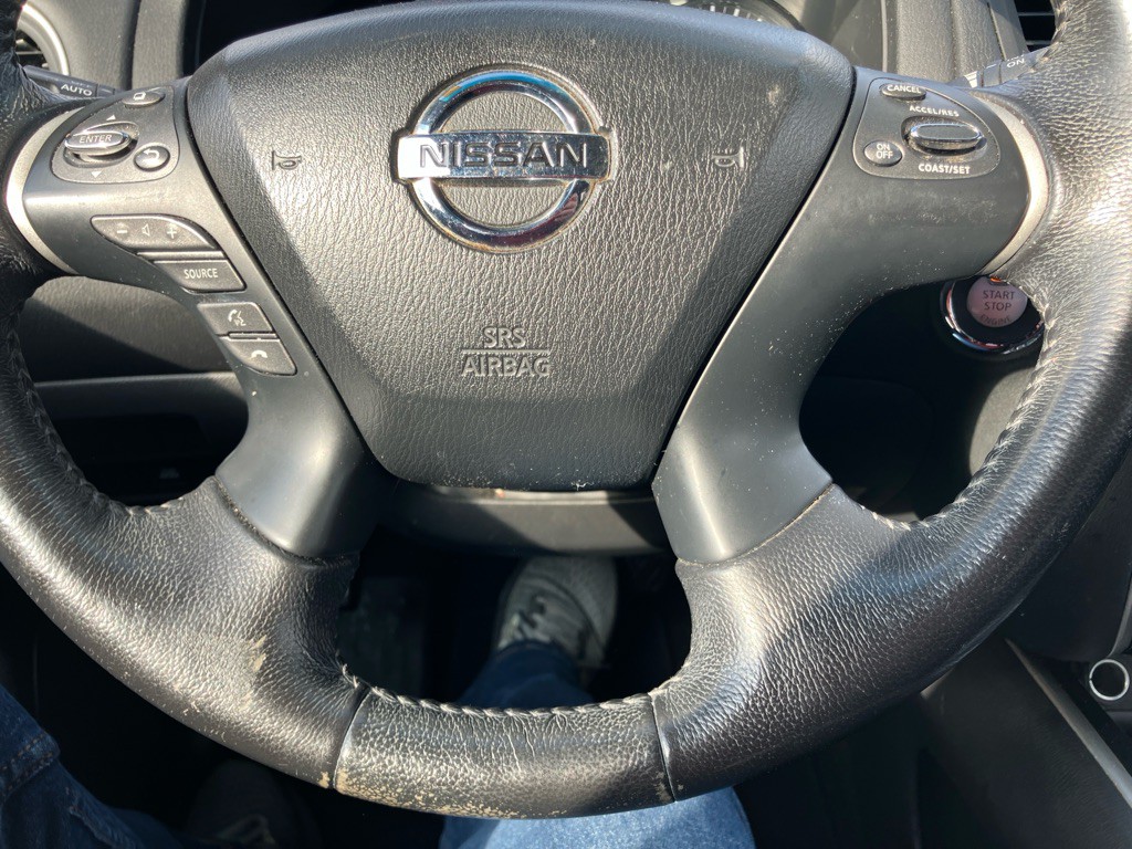 2013 Nissan Pathfinder Image 13