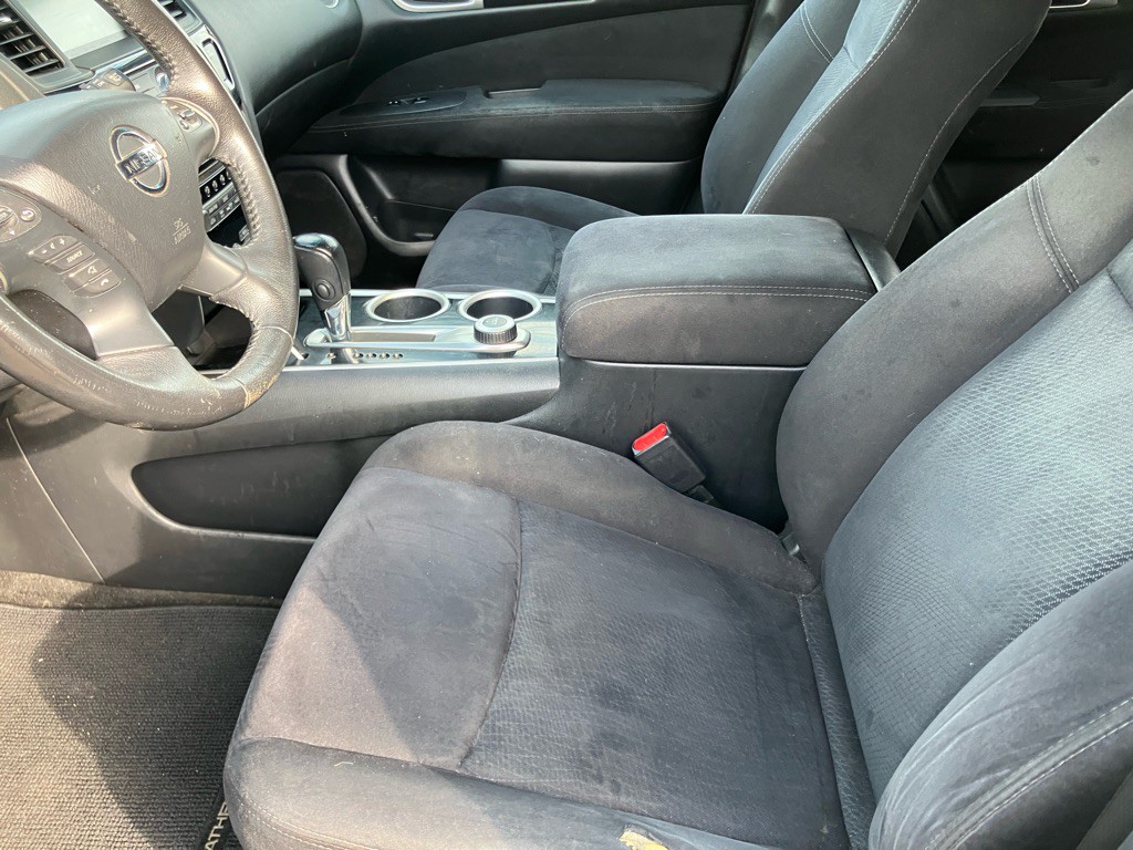 2013 Nissan Pathfinder Image 17