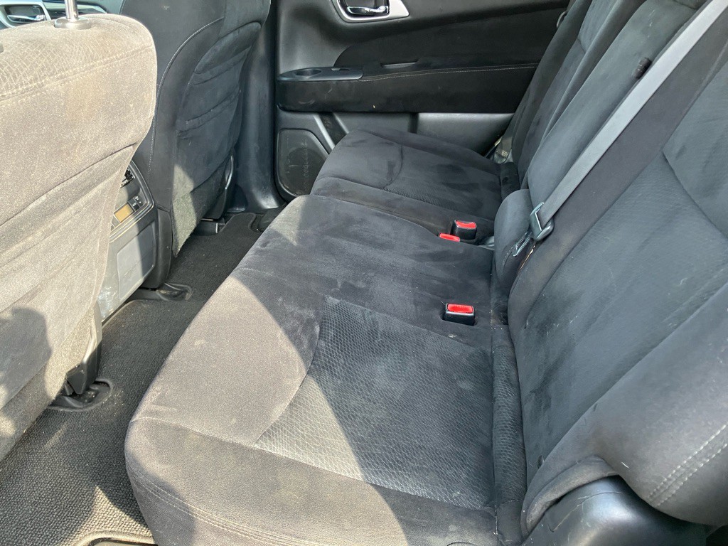 2013 Nissan Pathfinder Image 19