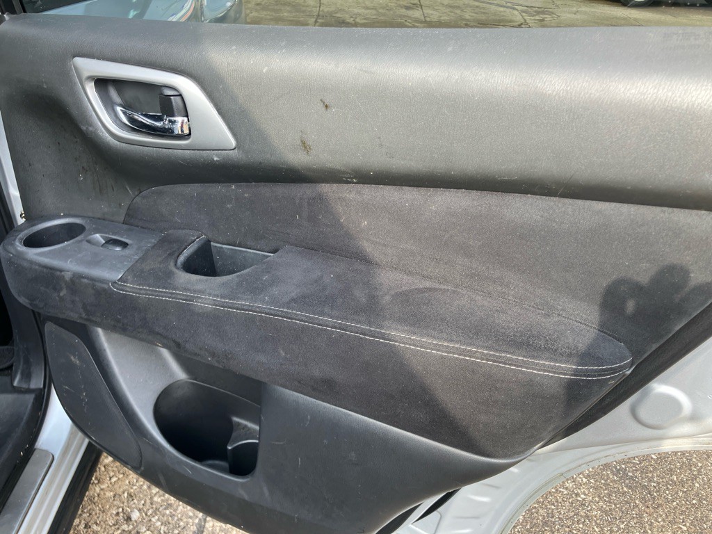 2013 Nissan Pathfinder Image 21