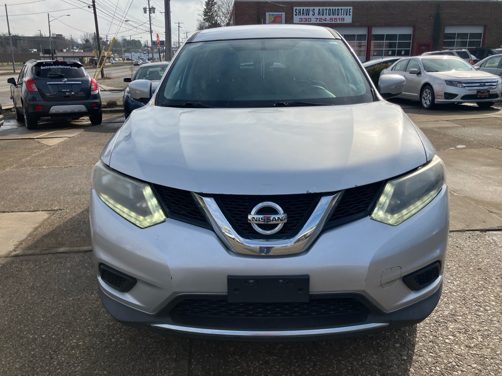 2015 Nissan Rogue Image 2