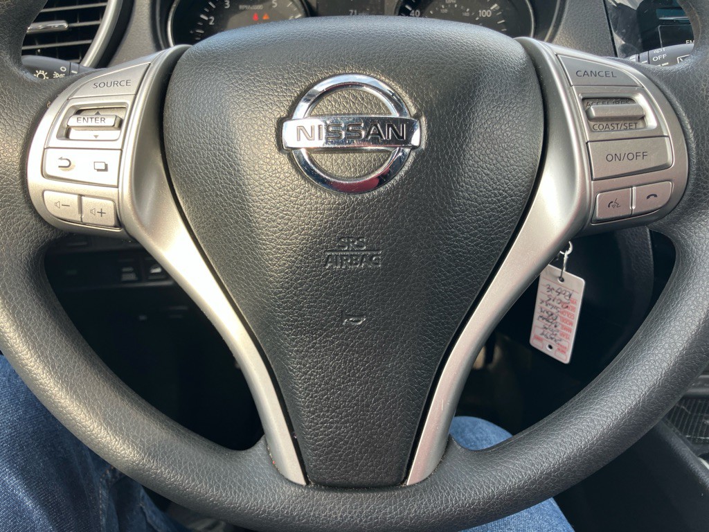 2015 Nissan Rogue Image 13