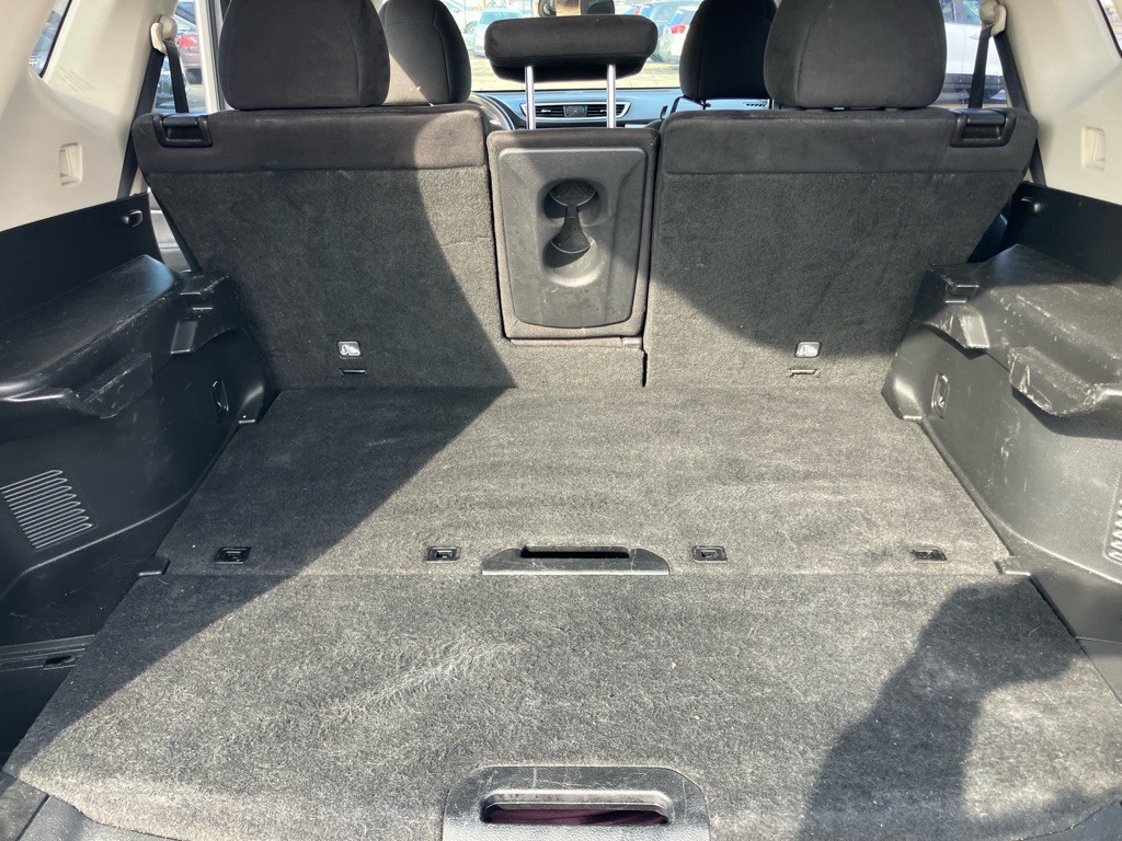 2015 Nissan Rogue Image 23