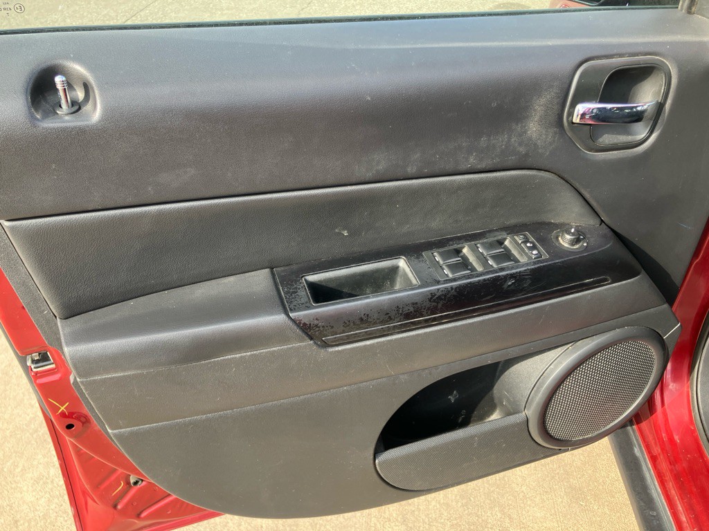 2017 Jeep Patriot Image 16