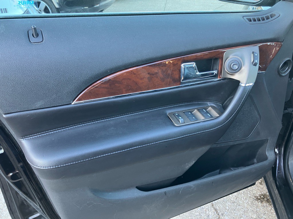 2013 Lincoln MKX Image 16