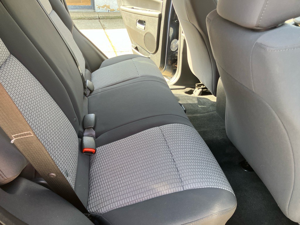 2010 Jeep Grand Cherokee Image 21