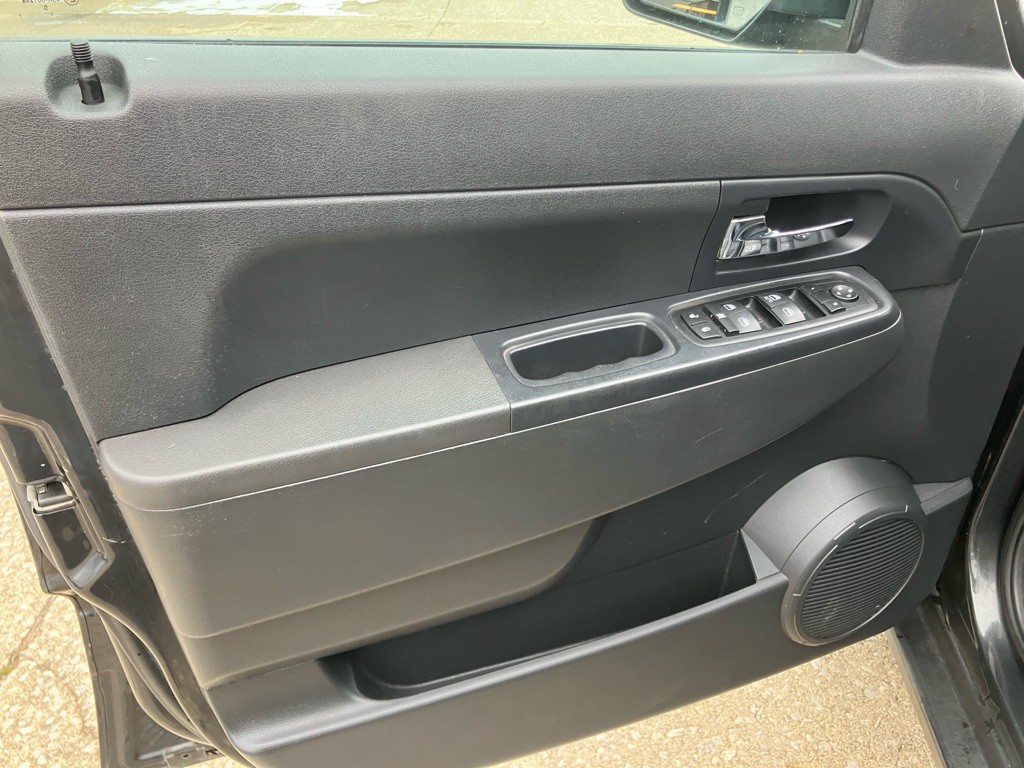 2011 Jeep Liberty Image 17