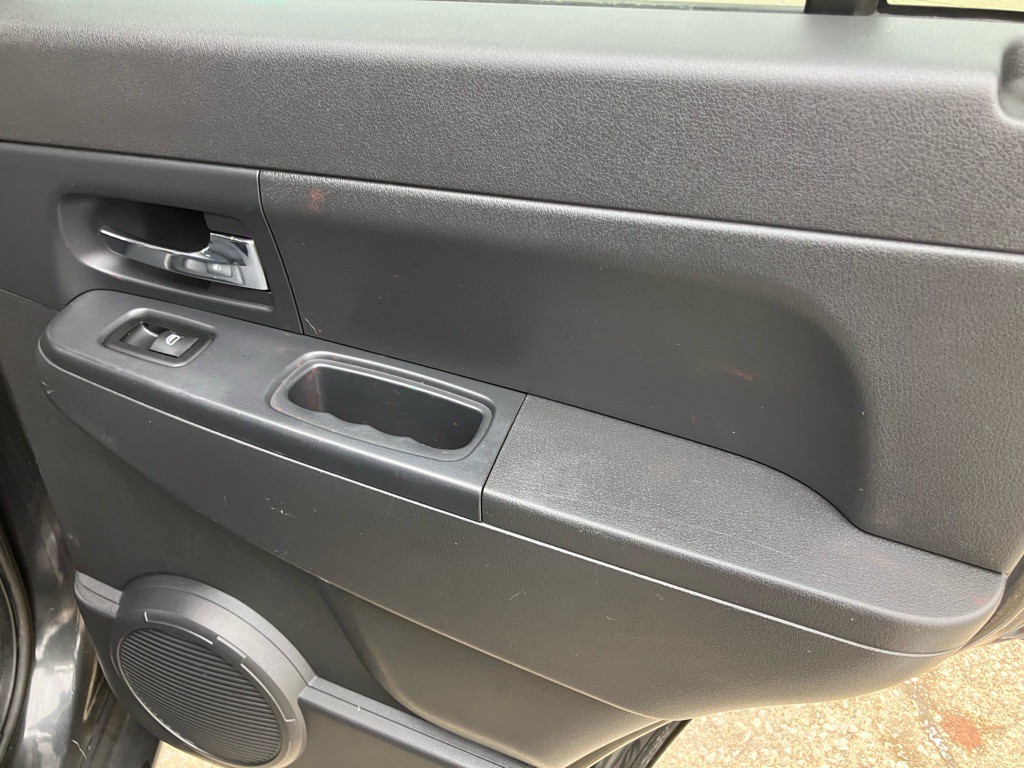 2011 Jeep Liberty Image 21