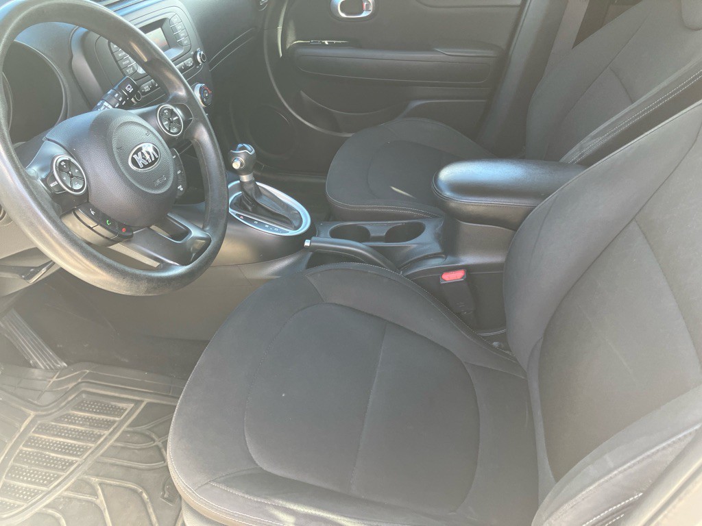 2015 Kia Soul Image 17