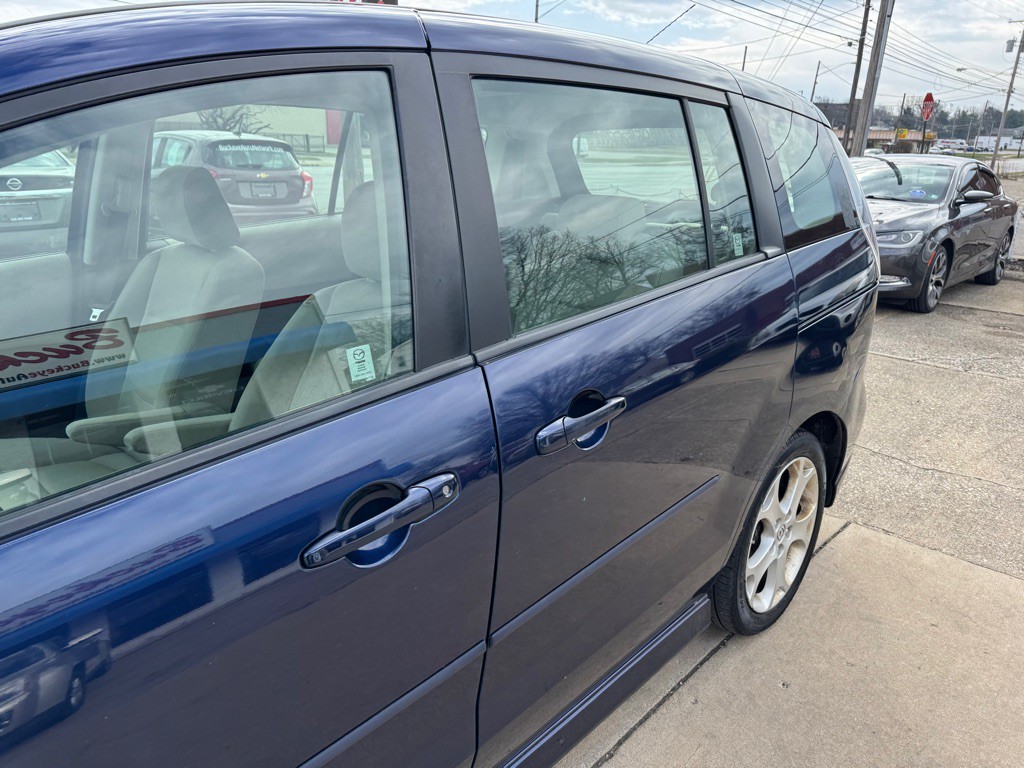 2009 Mazda Mazda5 Image 4