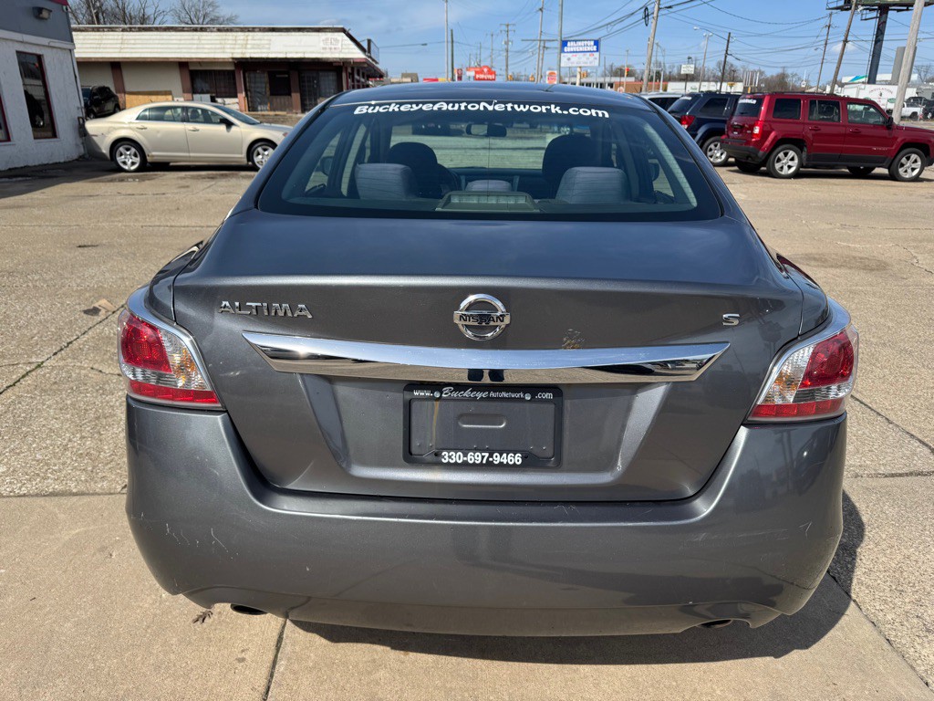 2014 Nissan Altima Image 7