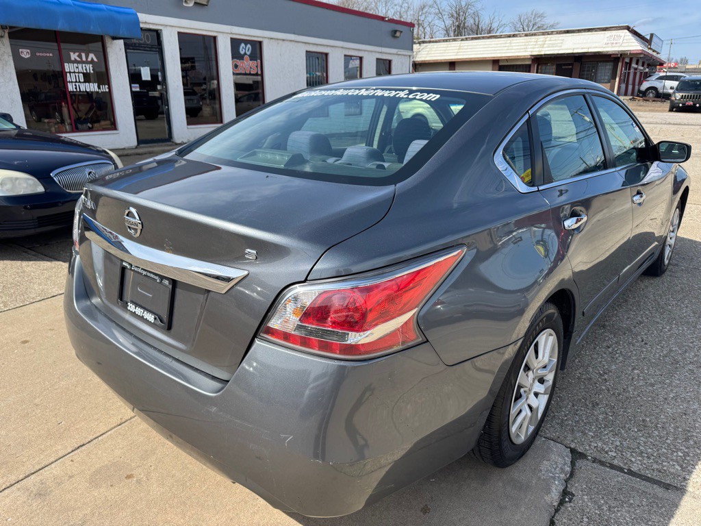 2014 Nissan Altima Image 8