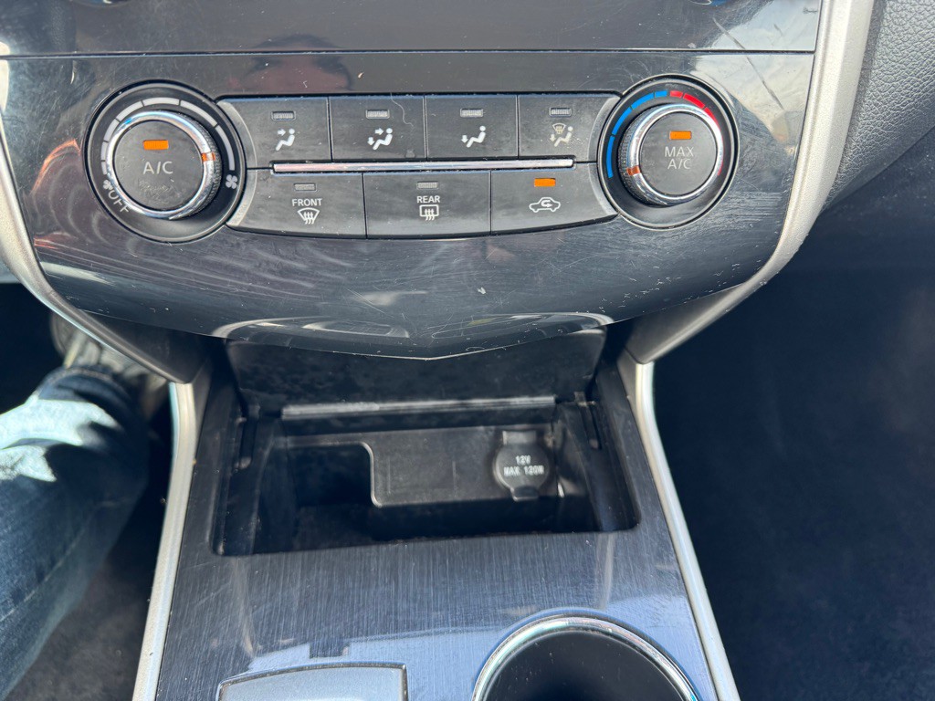 2014 Nissan Altima Image 15
