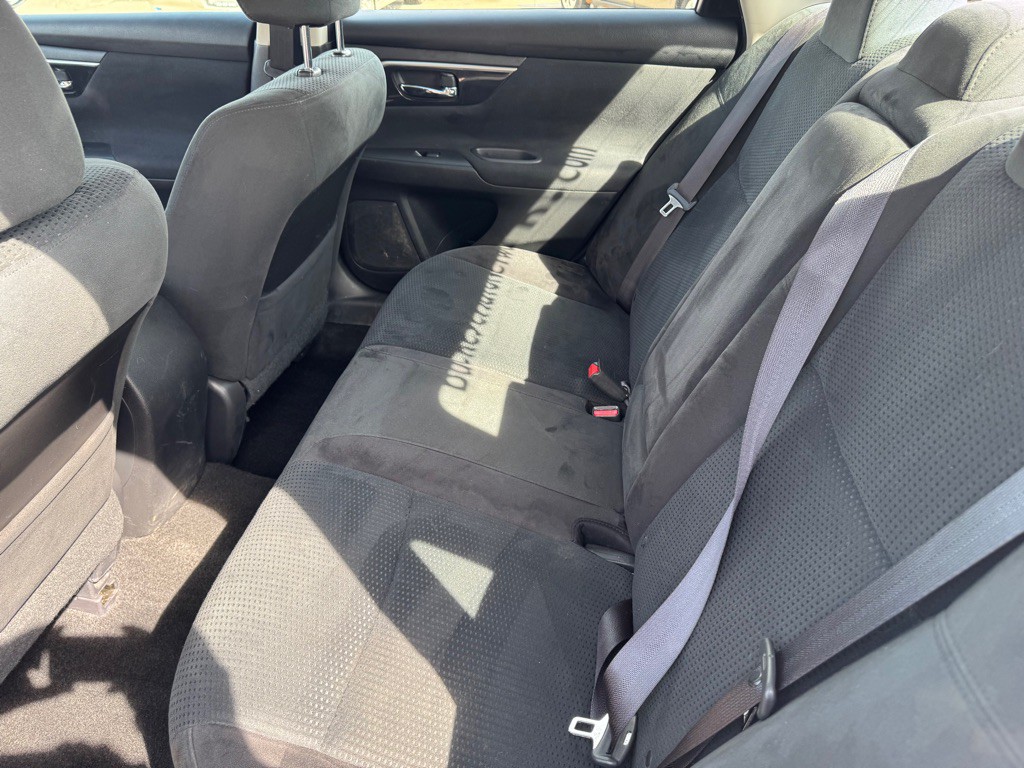 2014 Nissan Altima Image 19