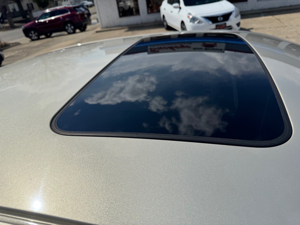 2013 Chevrolet Malibu Image 11