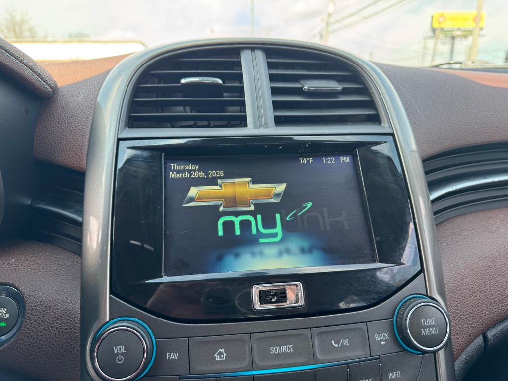 2013 Chevrolet Malibu Image 15