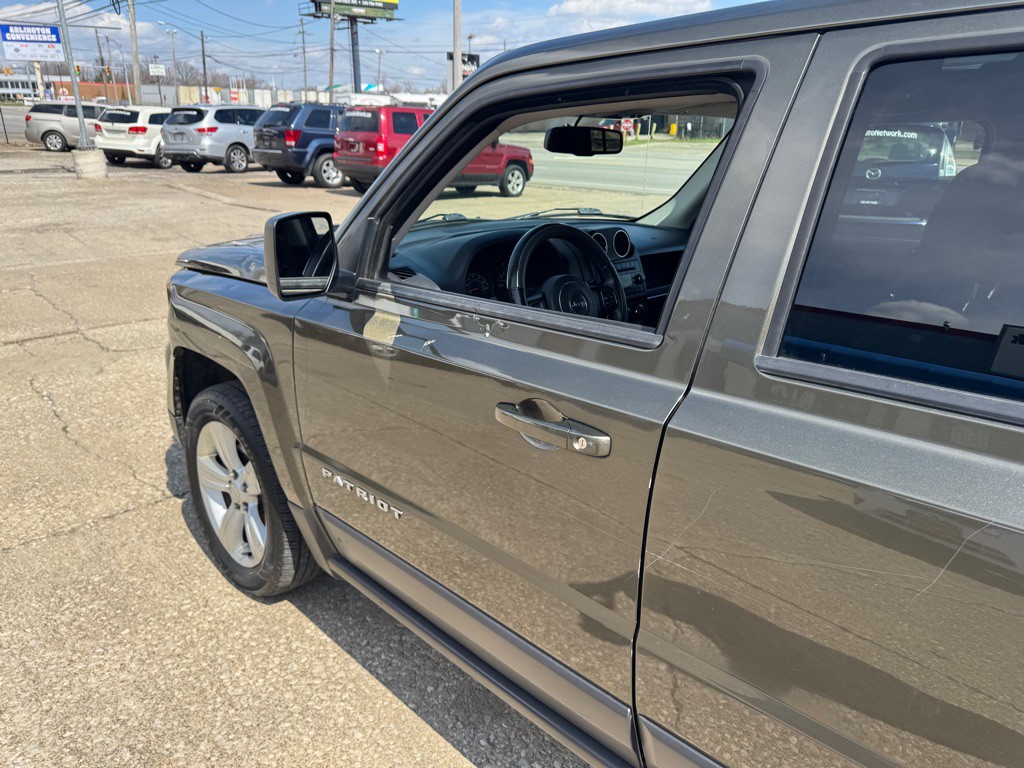 2015 Jeep Patriot Image 5