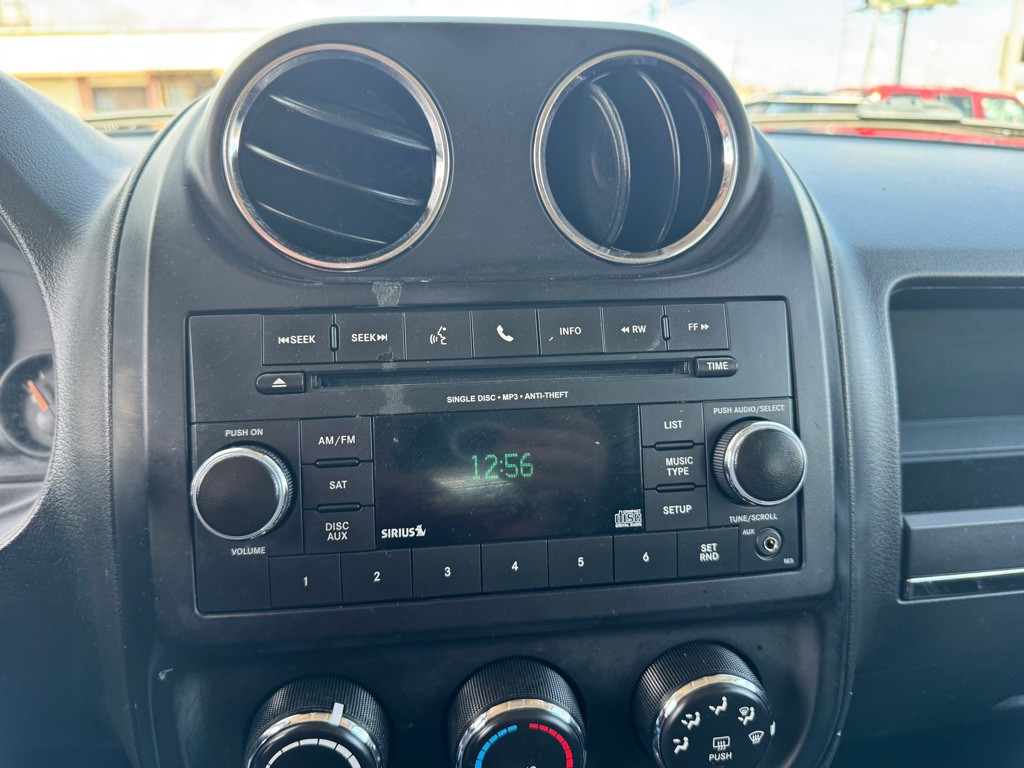 2015 Jeep Patriot Image 14