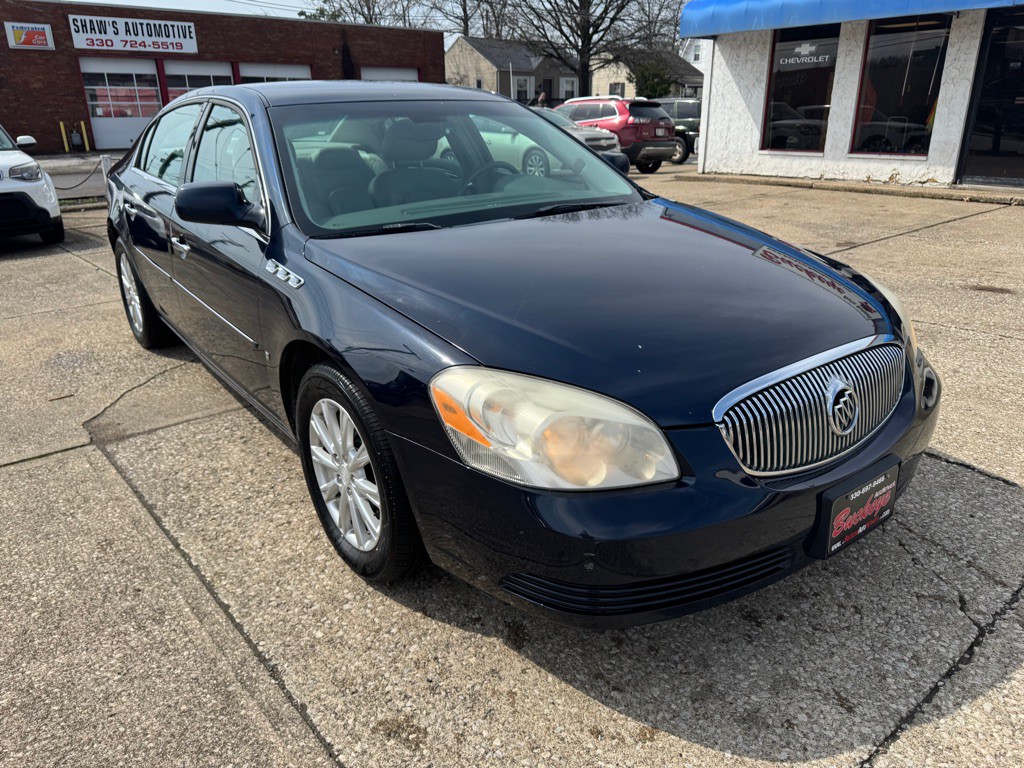 2009 Buick Lucerne Image 1