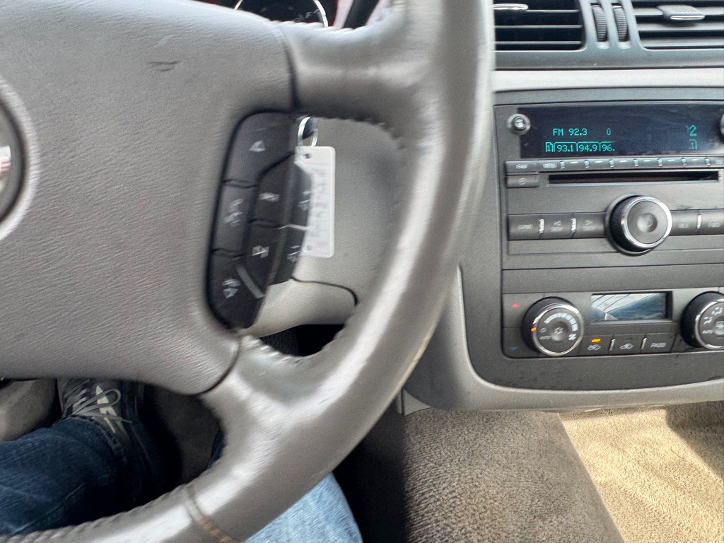 2009 Buick Lucerne Image 13