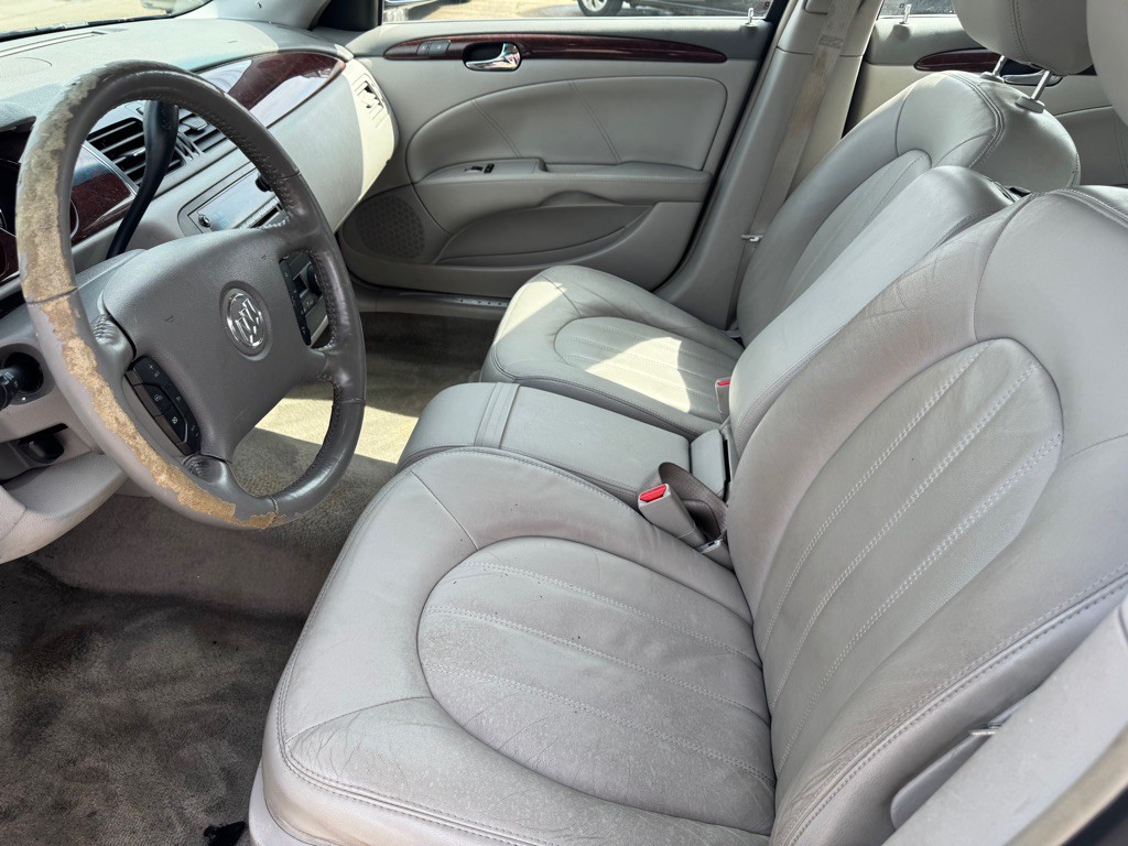 2009 Buick Lucerne Image 17