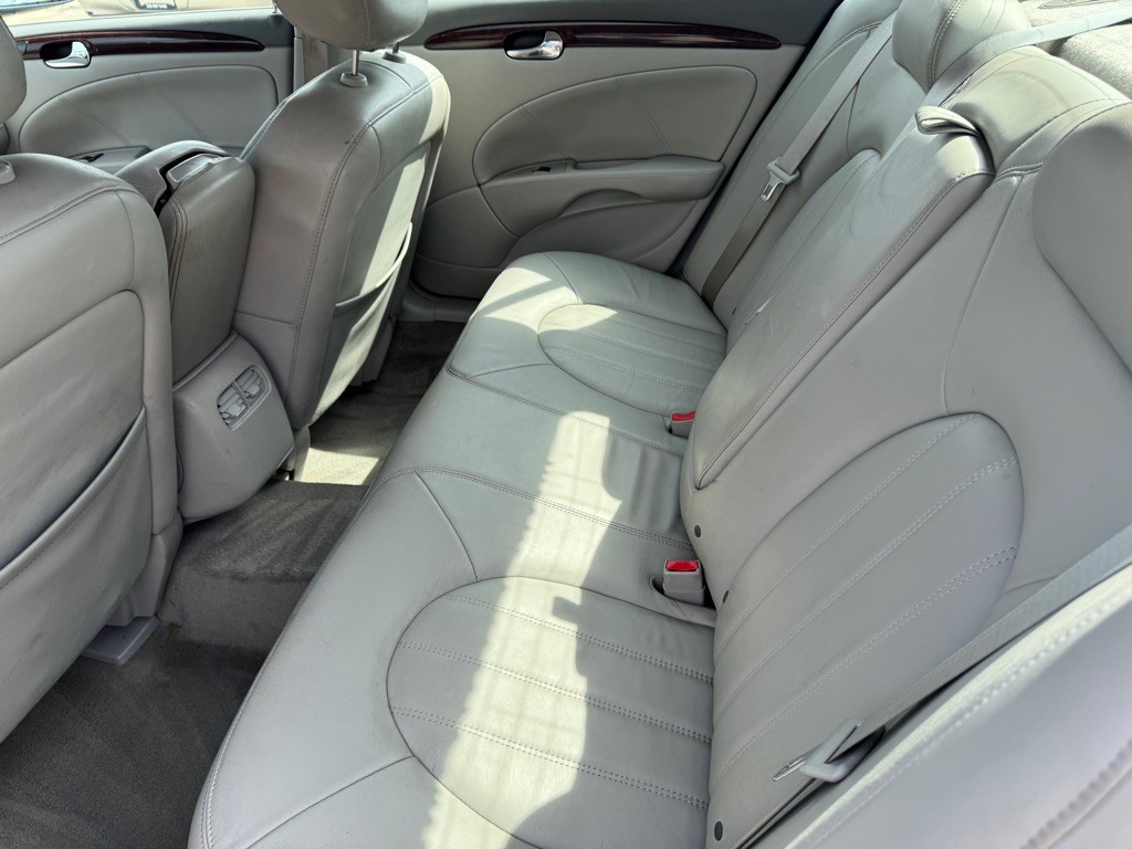 2009 Buick Lucerne Image 19