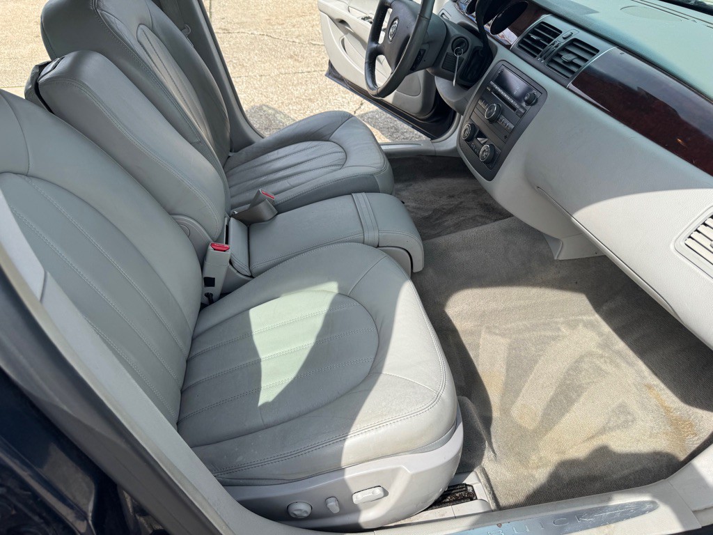 2009 Buick Lucerne Image 23