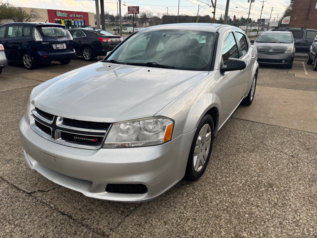 2012 Dodge Avenger Image 3