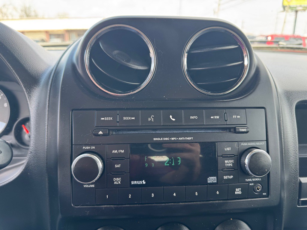 2012 Jeep Patriot Image 15