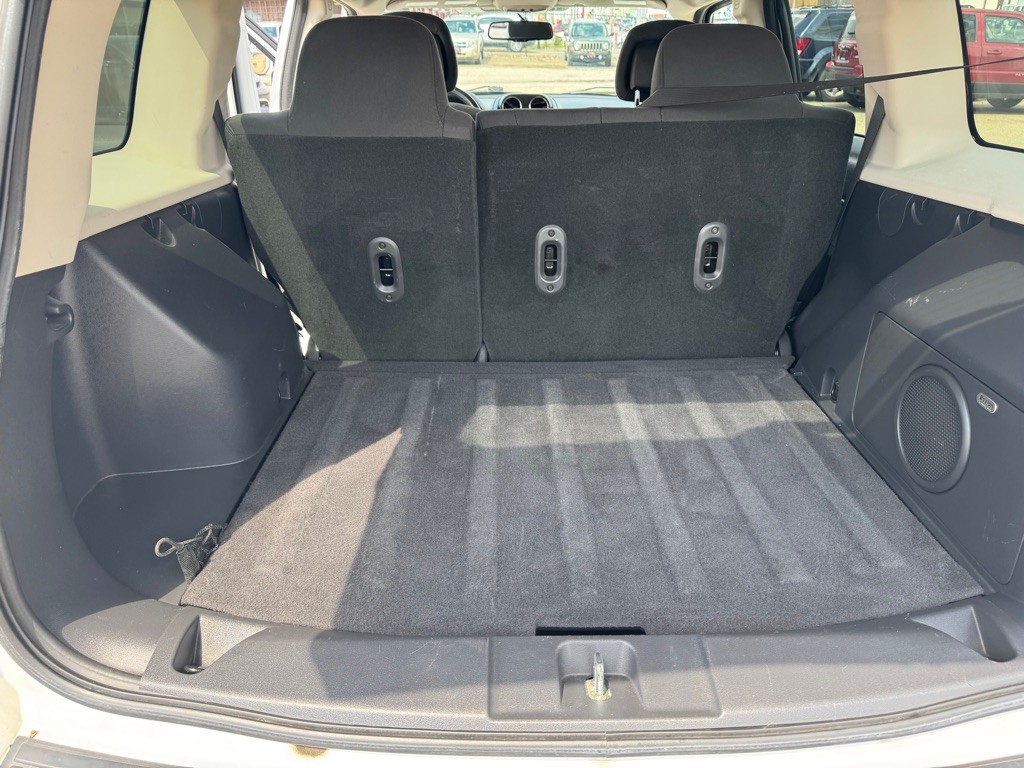 2012 Jeep Patriot Image 25