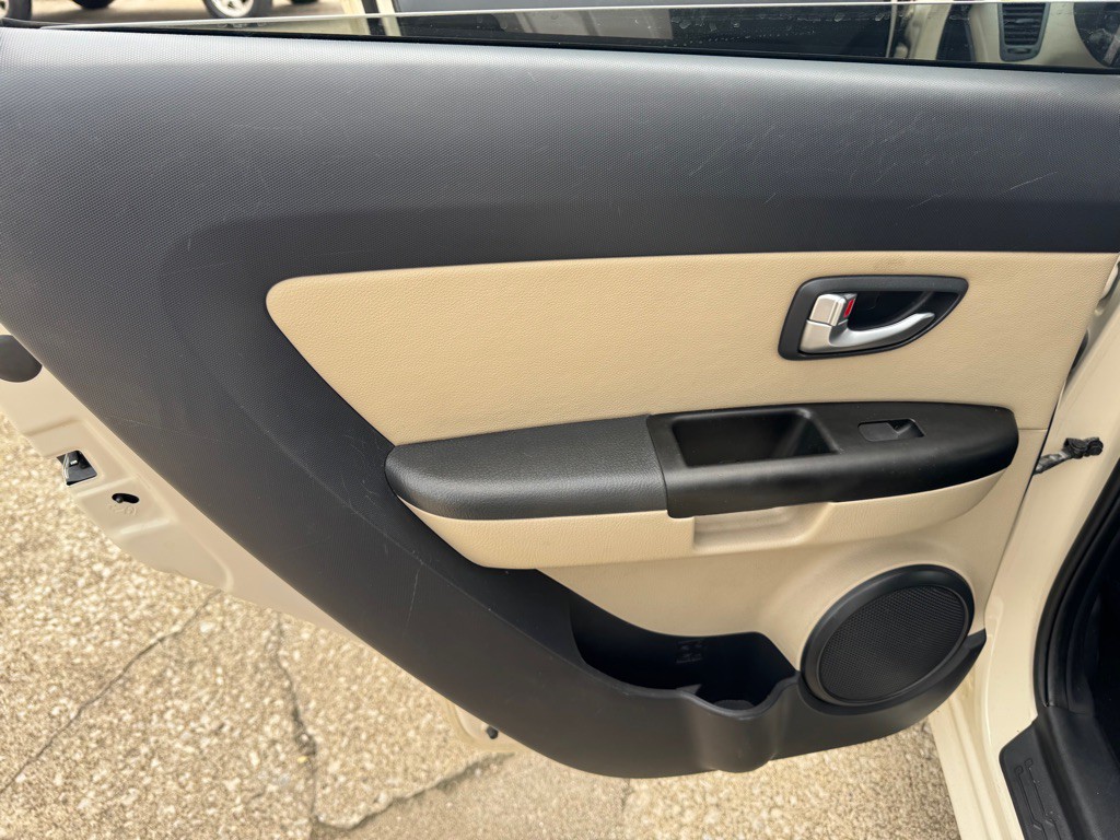 2013 Kia Soul Image 19