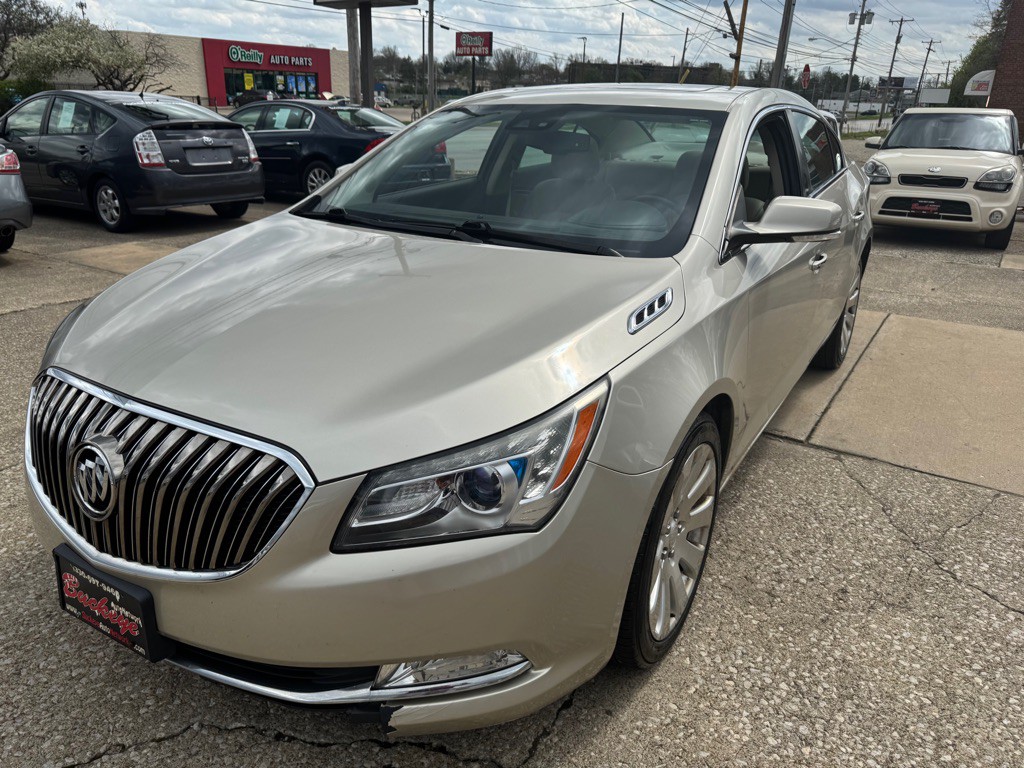 2014 Buick Lacrosse Image 3