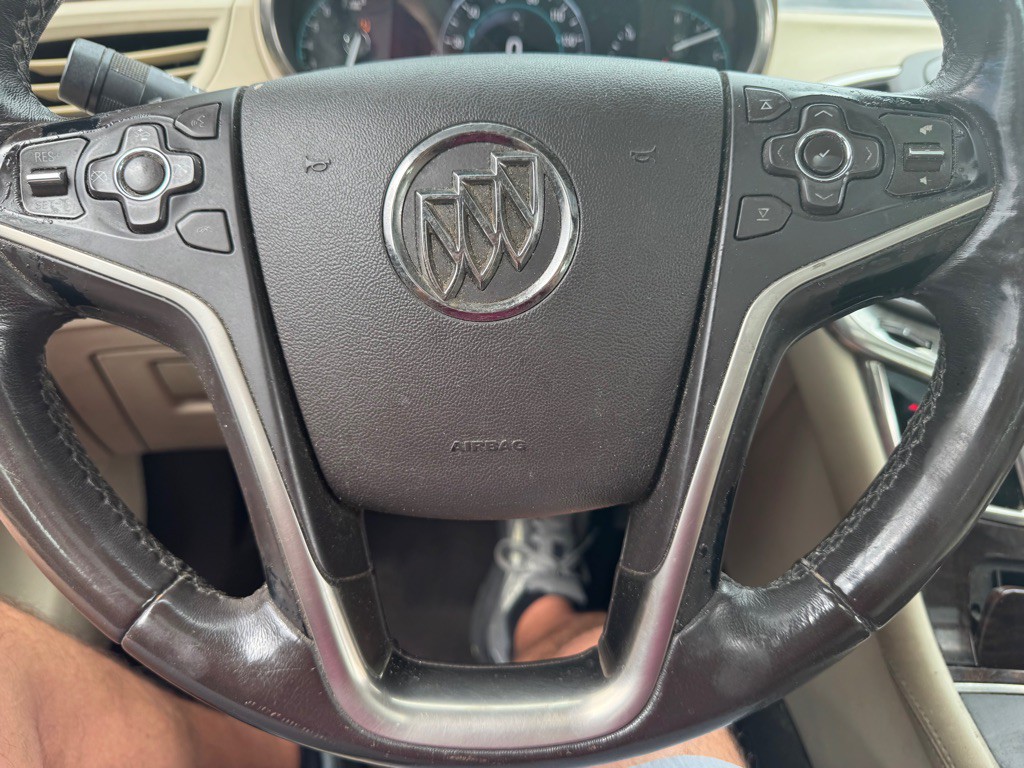 2014 Buick Lacrosse Image 14