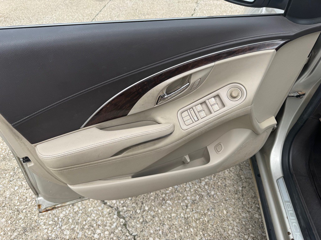 2014 Buick Lacrosse Image 17