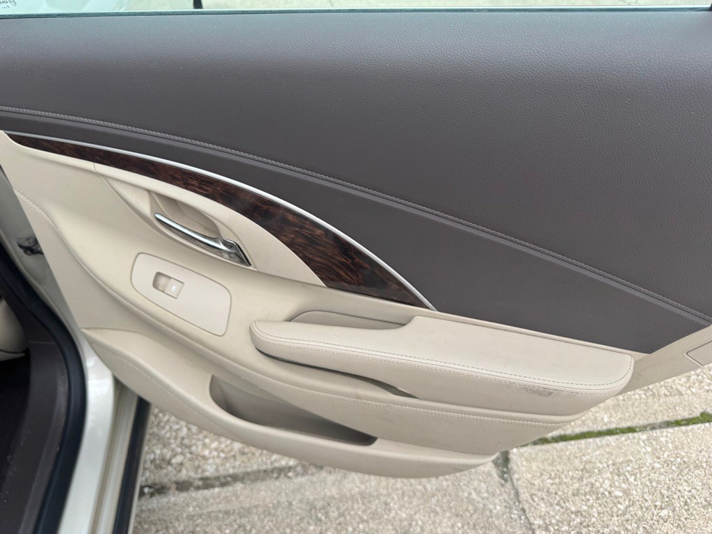 2014 Buick Lacrosse Image 21
