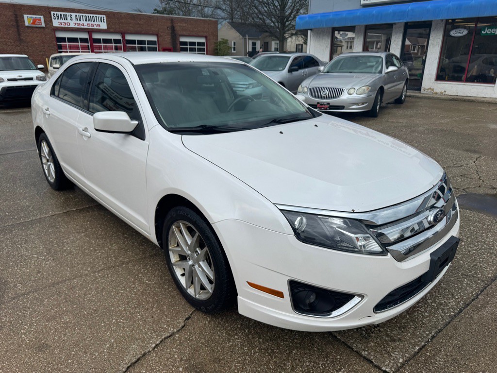 2012 Ford Fusion Image 1