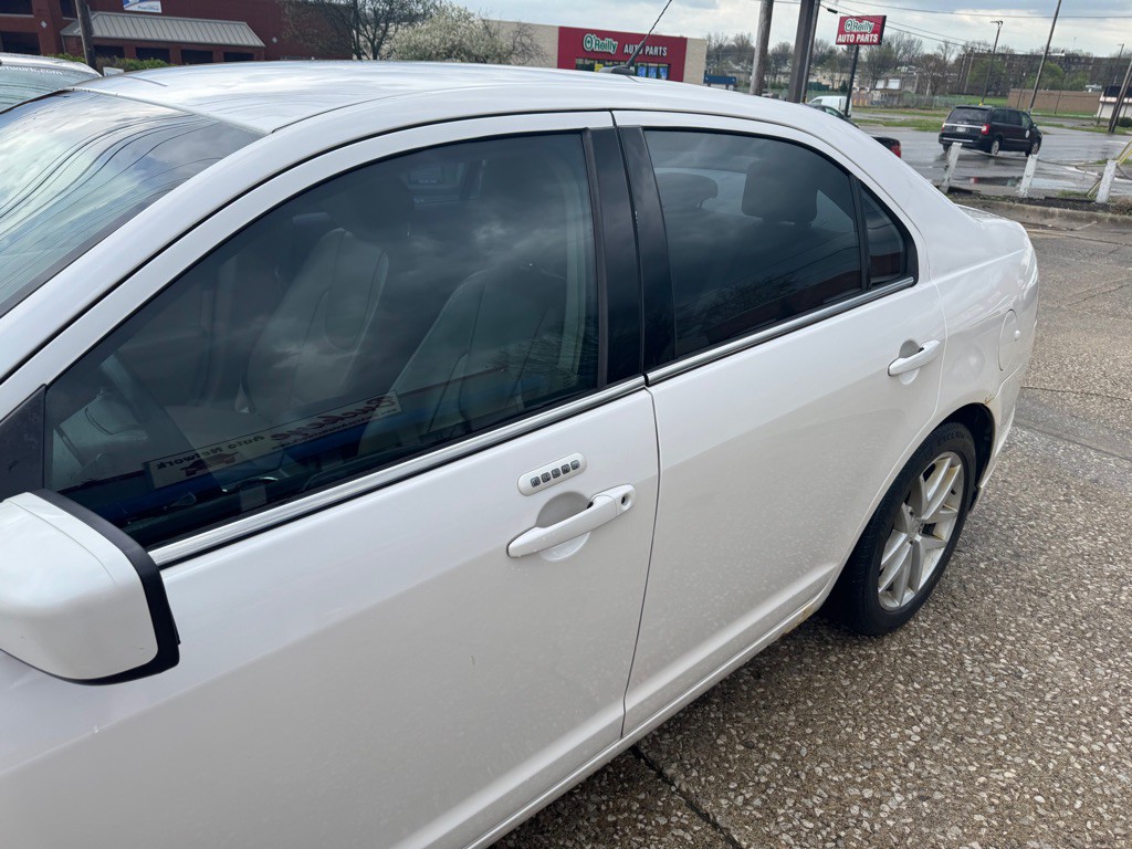 2012 Ford Fusion Image 4