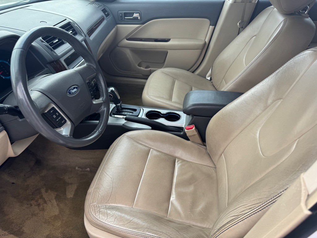 2012 Ford Fusion Image 17