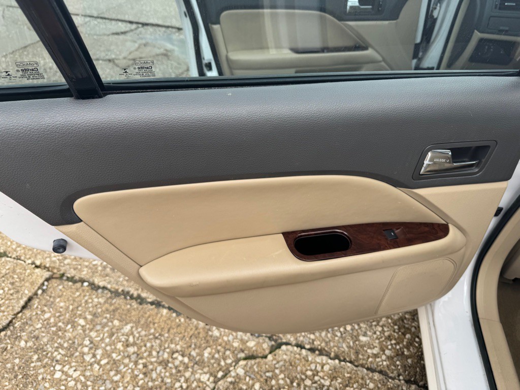 2012 Ford Fusion Image 18