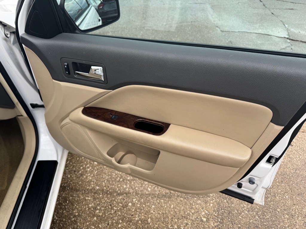 2012 Ford Fusion Image 22