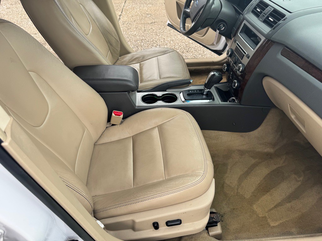 2012 Ford Fusion Image 23