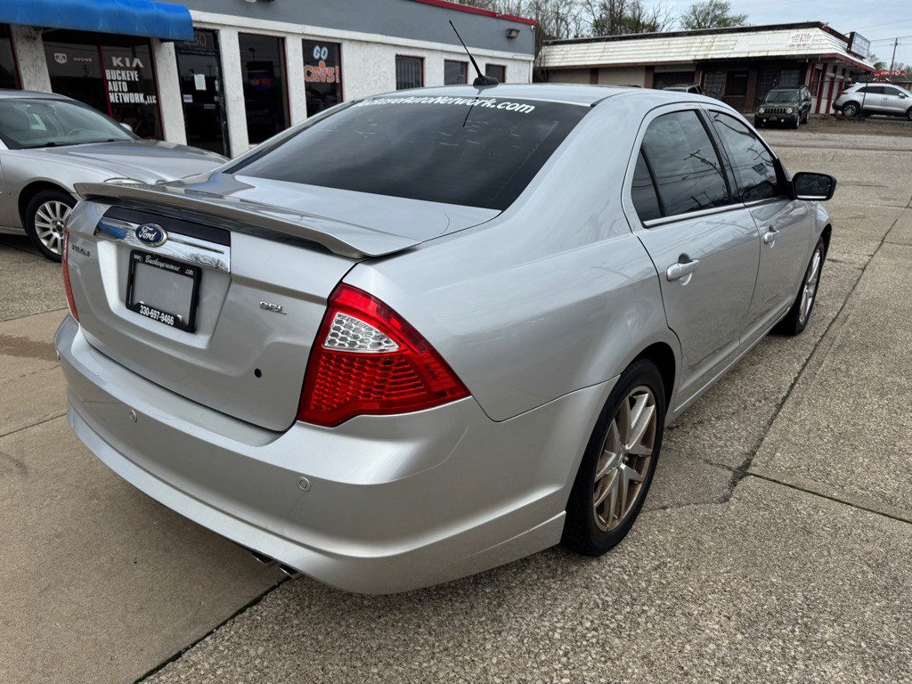 2011 Ford Fusion Image 8