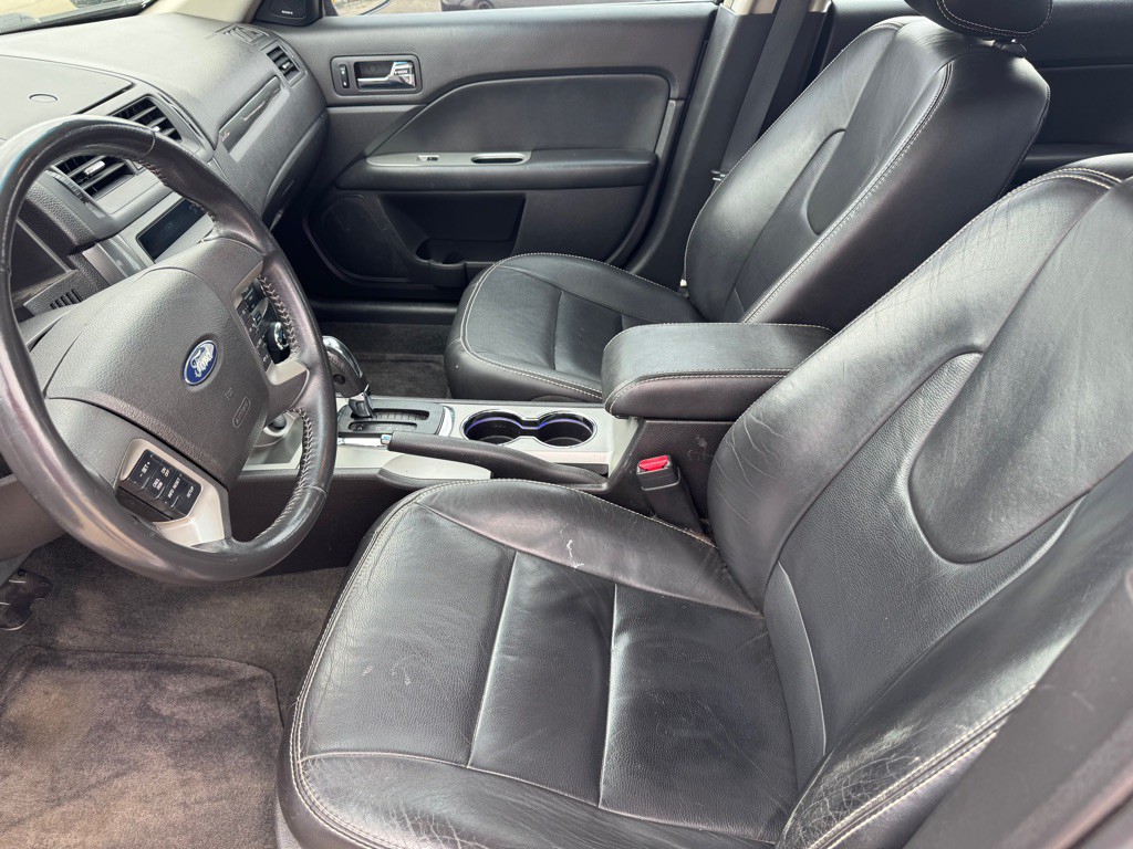 2011 Ford Fusion Image 18