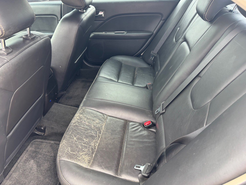 2011 Ford Fusion Image 20