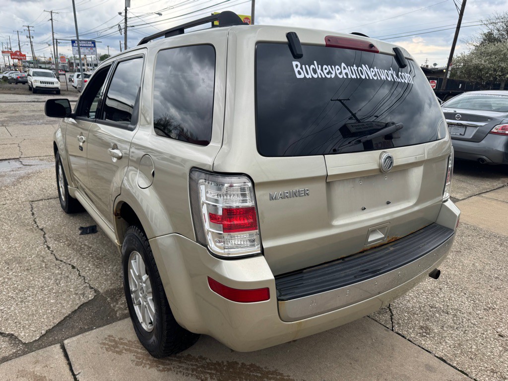 2010 Mercury Mariner Image 6