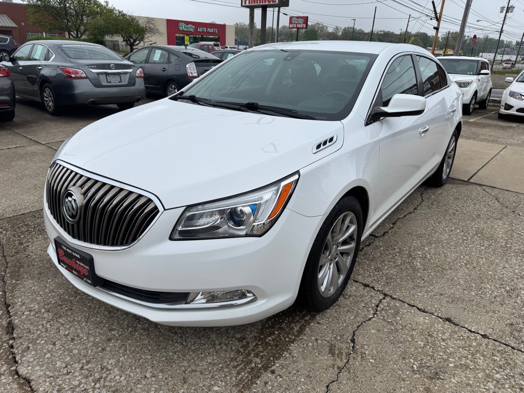 2016 Buick Lacrosse Image 3