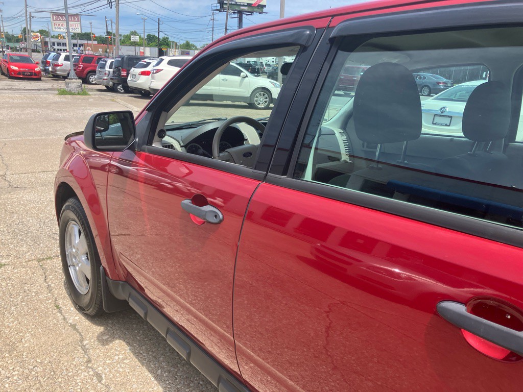 2010 Ford Escape Image 5
