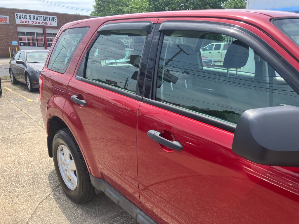 2010 Ford Escape Image 34