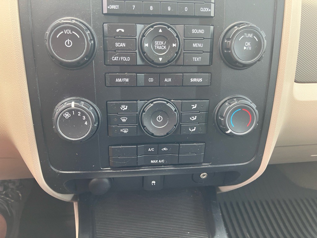 2010 Ford Escape Image 39