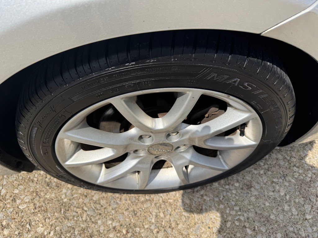 2013 Dodge Dart Image 11